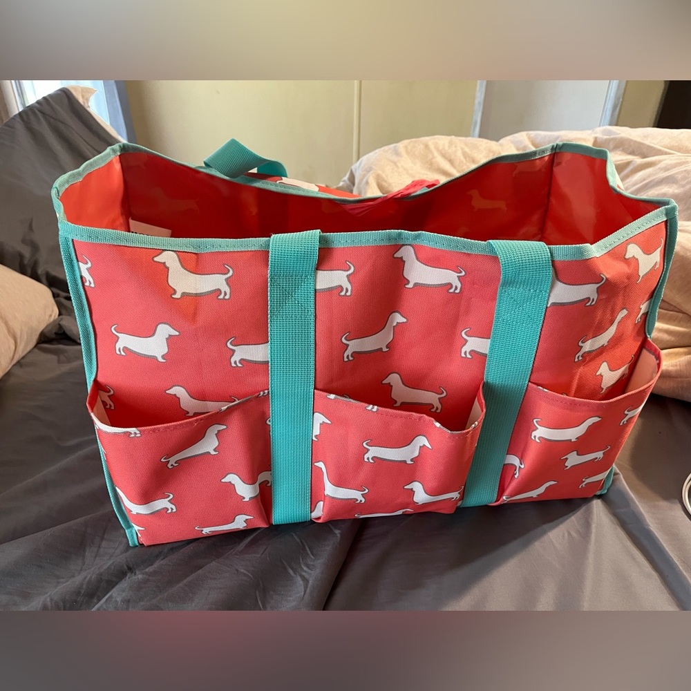 Crown & Ivy Beach Bag